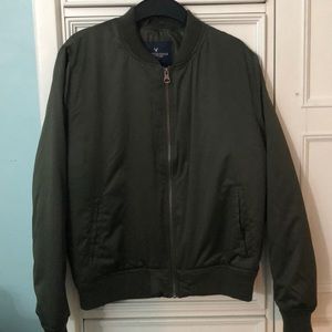 Americans eagle outfitters olive bomber jacket